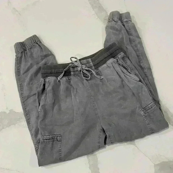 Aerie Charcoal Cargo Jogger Pants Pockets Drawstring Waist Women's Small Utility - Picture 4 of 9